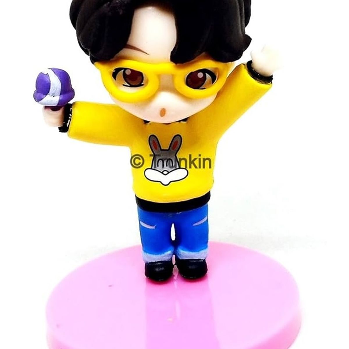 GENERICO - MUÑECO COLECCIONABLE CON LLAVERO BTS J-HOPE ROSA