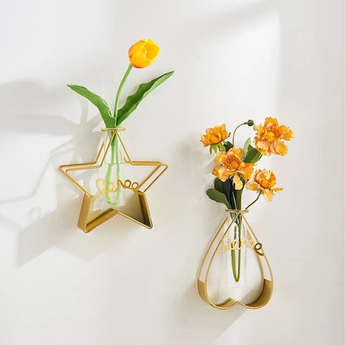 GIADE - Adorno Florero de Metal y Vidrio Estrella 20cm