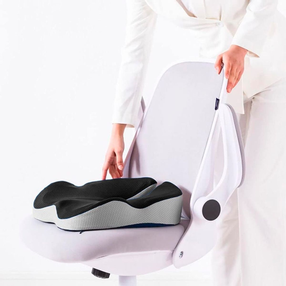 GENERICO - Cojín  Viscoelástico con Infusión de Carbón y Gel