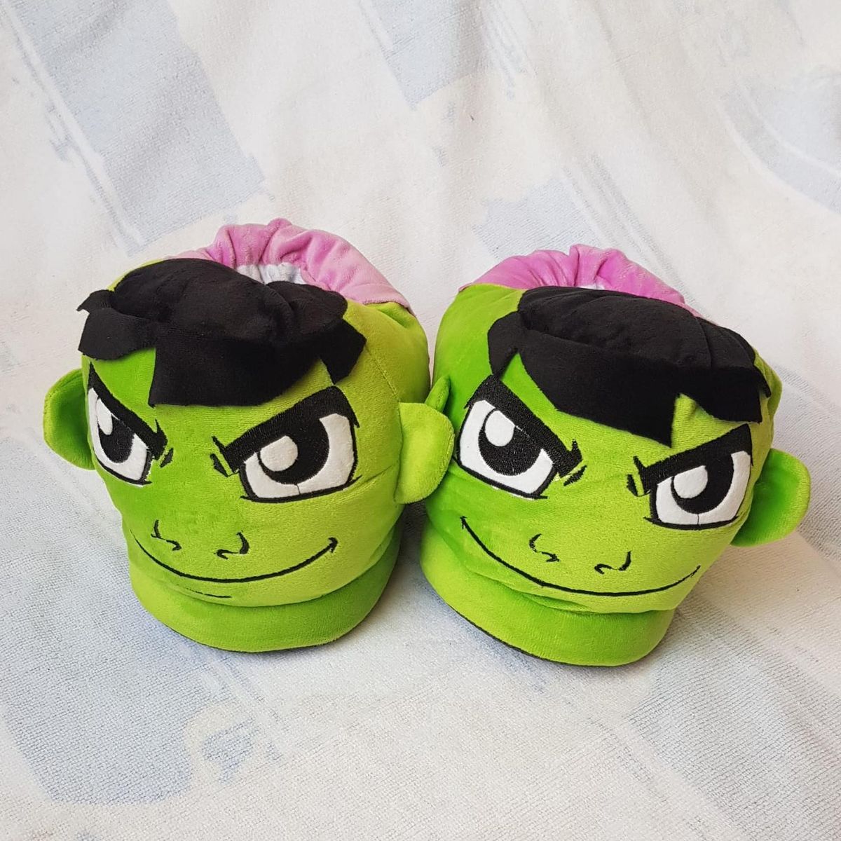 GENERICO - PANTUFLAS HULK HOMBRE