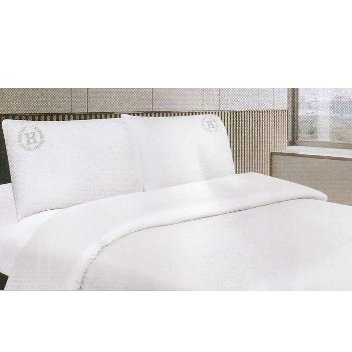 GOLDSUN - JUEGO DE SÁBANAS GOLDSUN COLOR ENTERO DE 2 PLAZAS