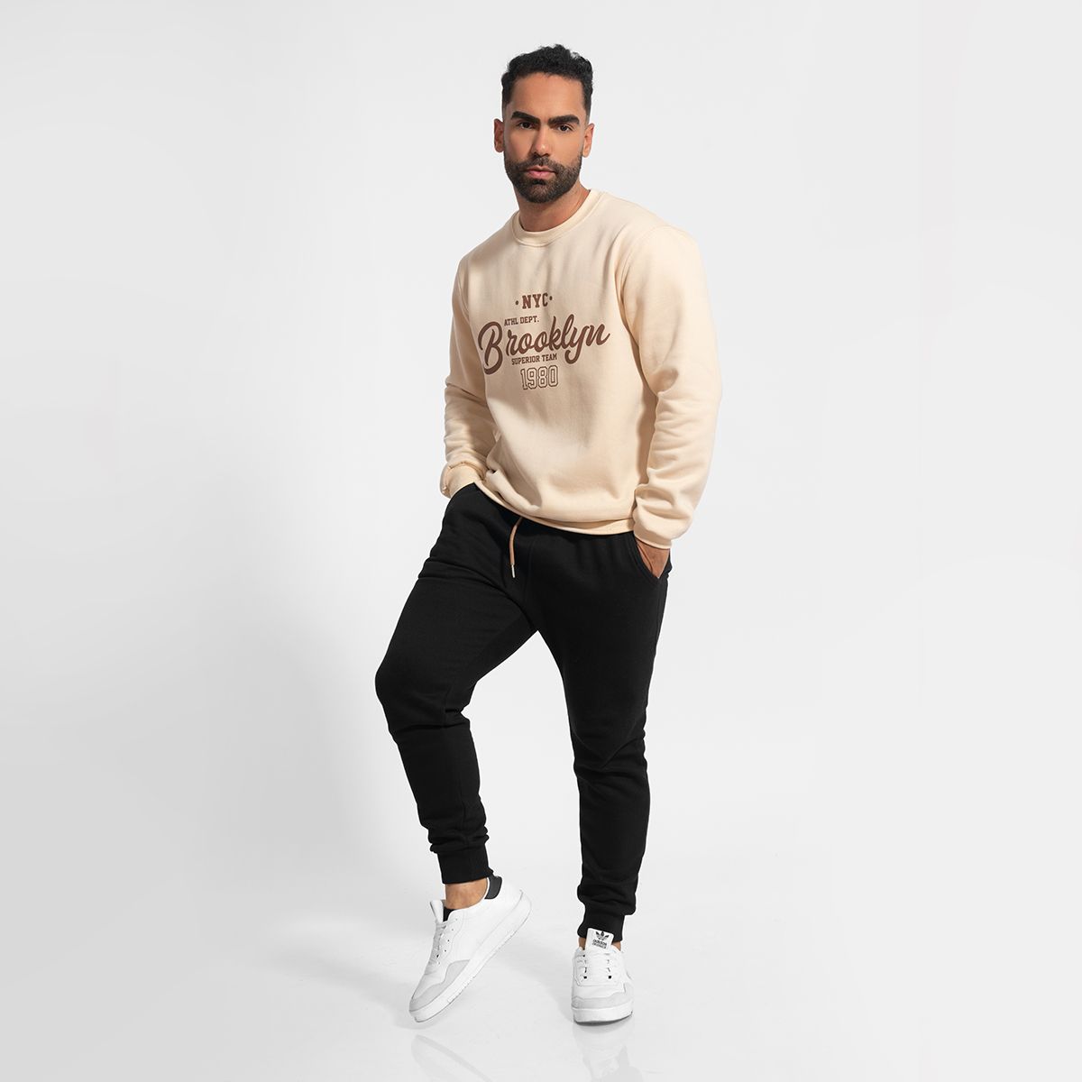 GENERICO - conjunto buzo algodón polera beige y jogger negro brooklyn Arcoi