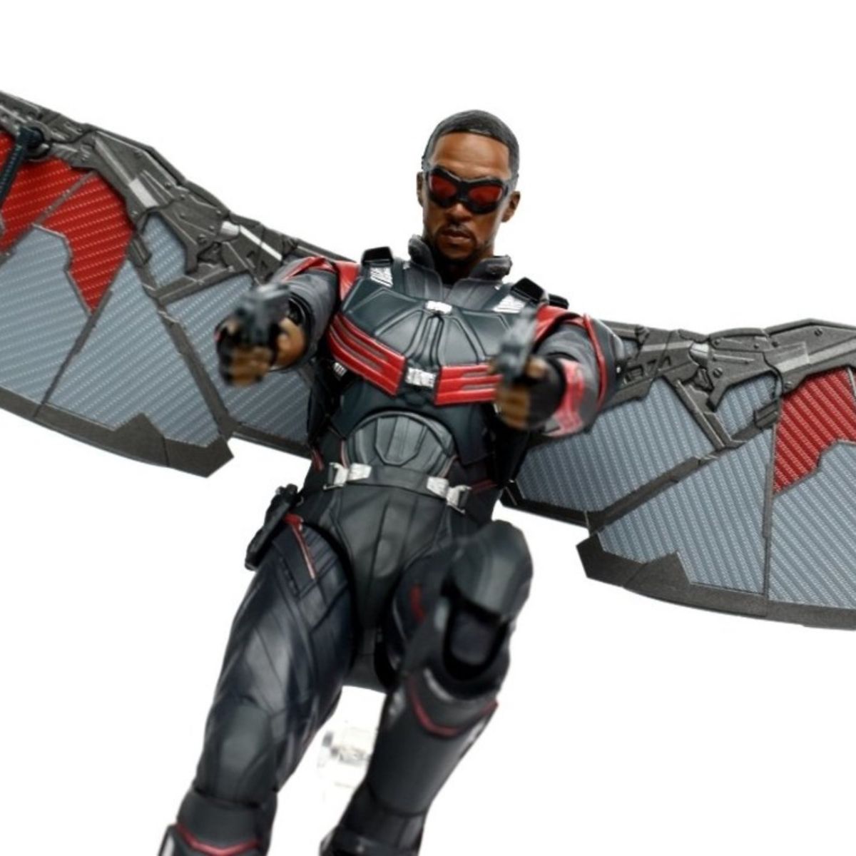 BANDAI - Figura Avengers Infinity War SH Figuarts Falcon