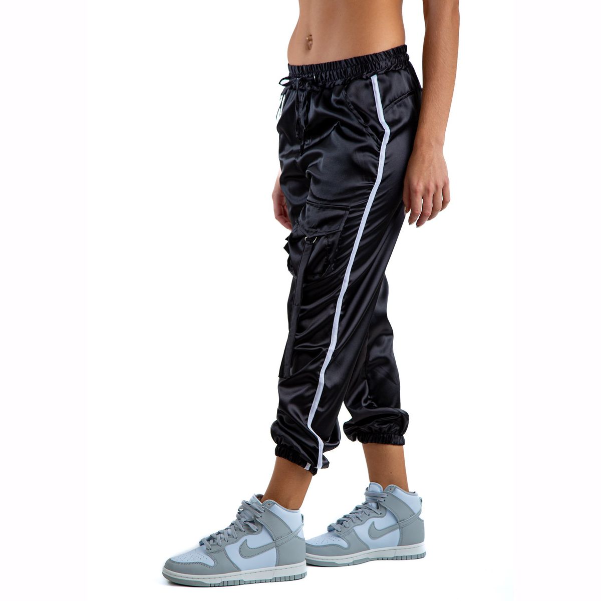 KINETIX - Pantalón Kinetix Jogger Cargo Myna Negro Mujer
