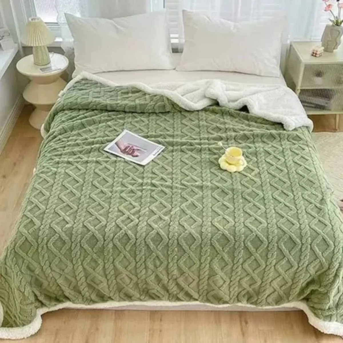 GENERICO - MANTA ANTIALÉRGICA PELUCHÓN CON CARNERO