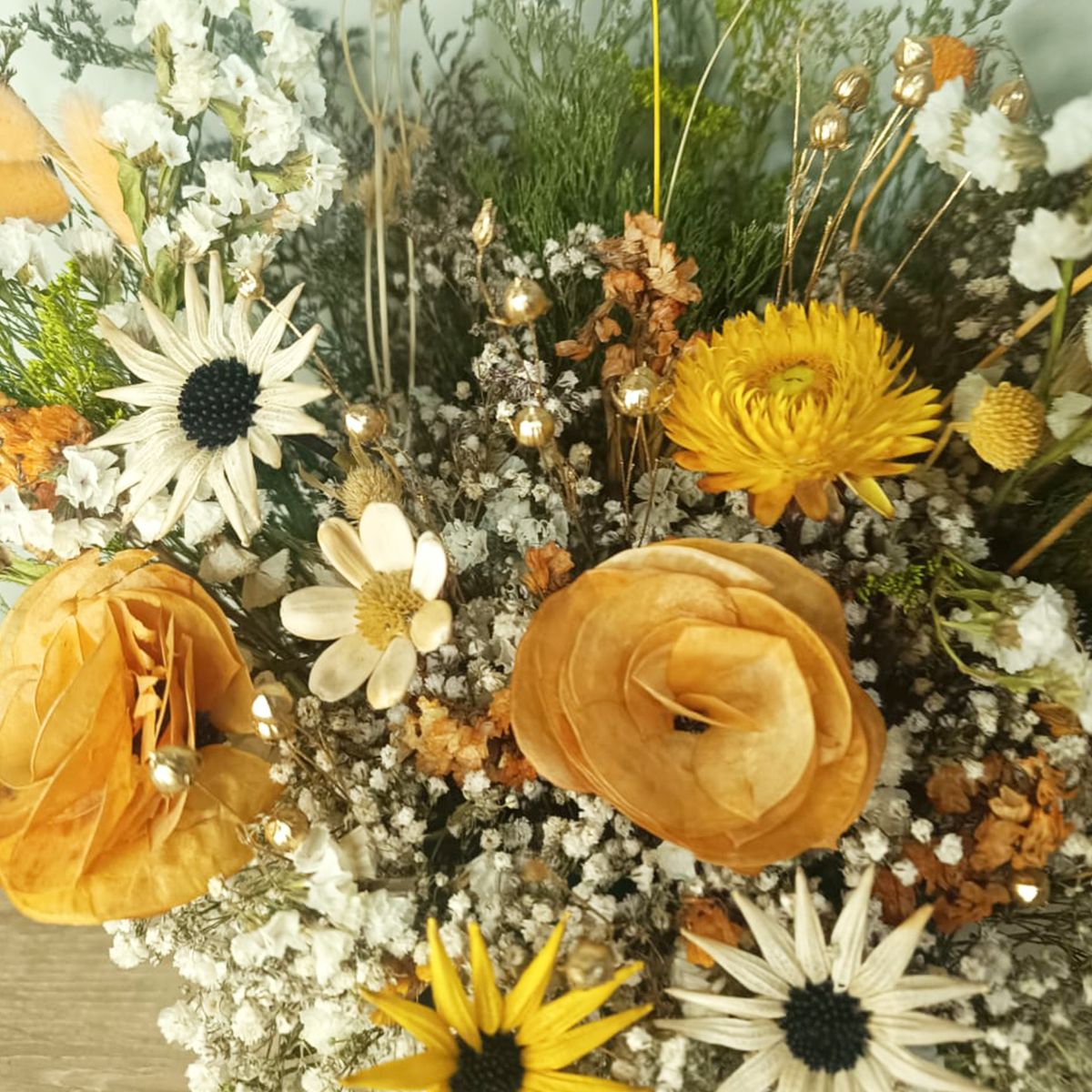 GENERICO - Box Arreglo flores Amarillas Flores de Otoño Día de la Madre