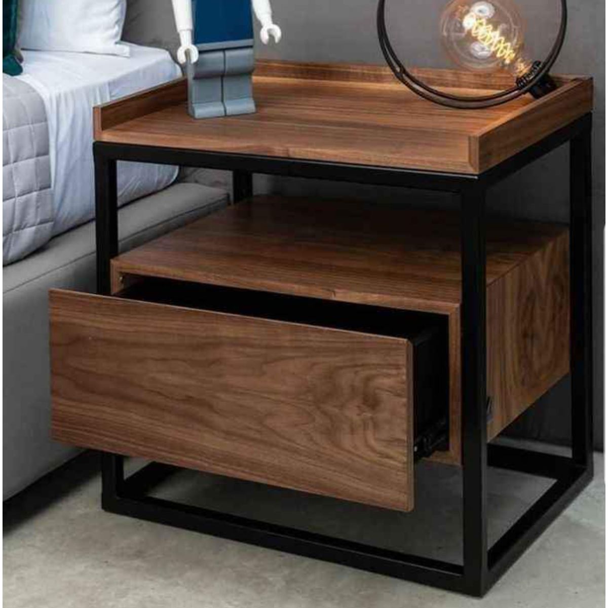 NACION MUEBLES - VELADOR ITALIA COLOR MARRON NM