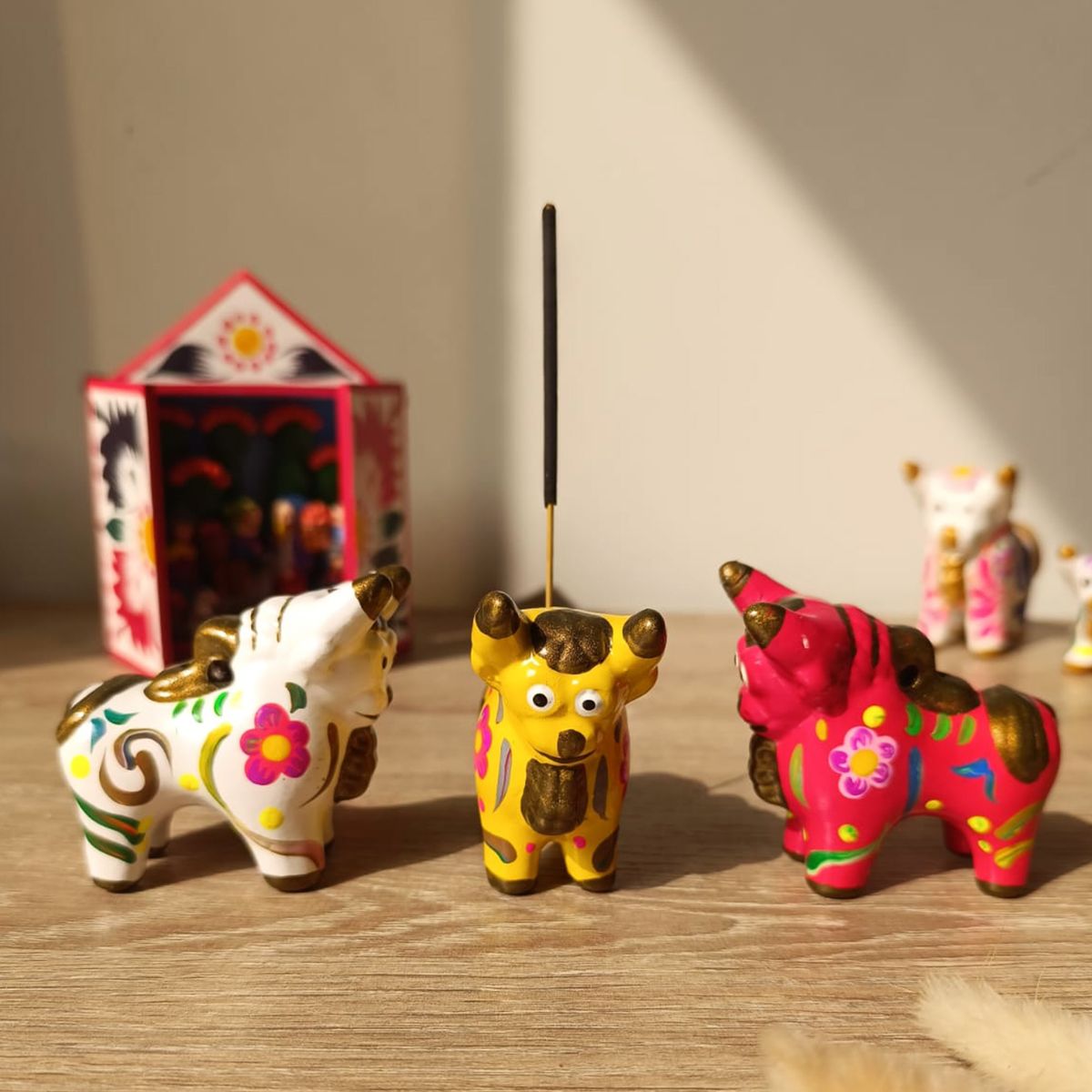 GENERICO - Artesanía Torito de Pucará Multicolor 6 x 6,5