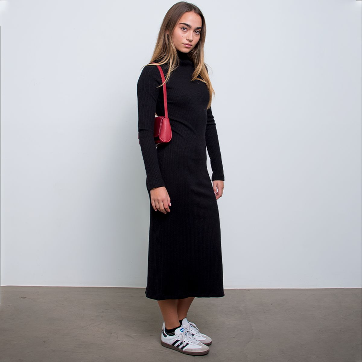 DESIRE - Vestido manga larga cuello alto Paula para mujer Desire