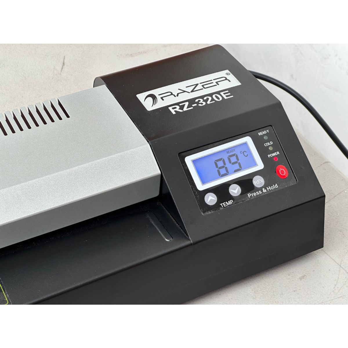 RAZER - Enmicadora A3 Razer modelo RZ-320E