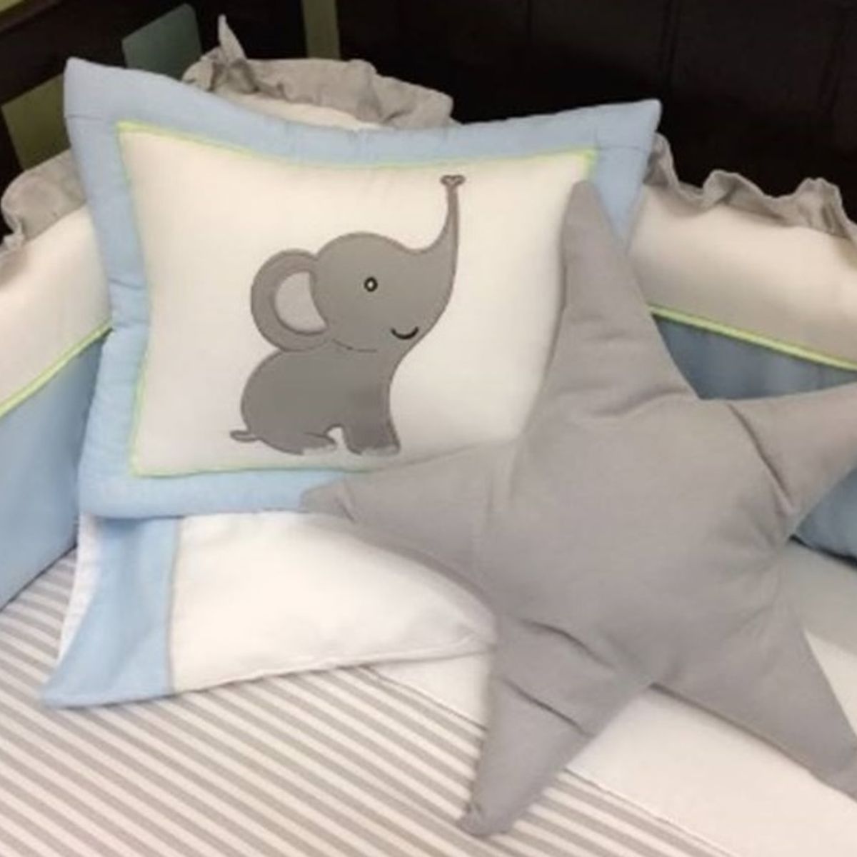 GENERICO - Set de cuna tres elefantitos diseño  celeste bordado