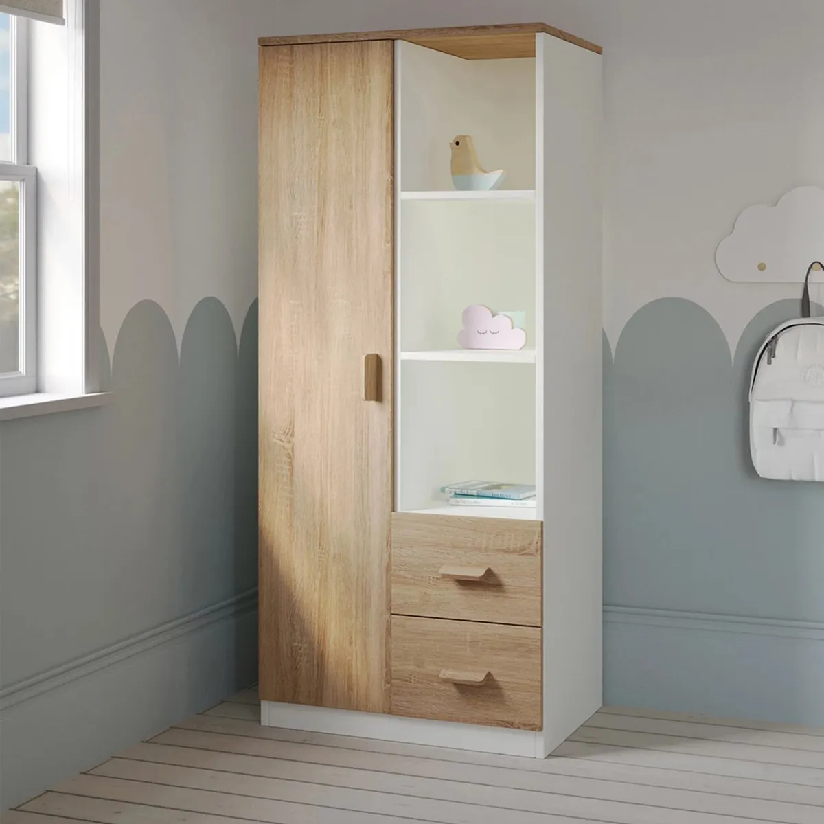 VENTITAS HOME - Ropero Leticia Ventitas Home Color Macadamia y Blanco