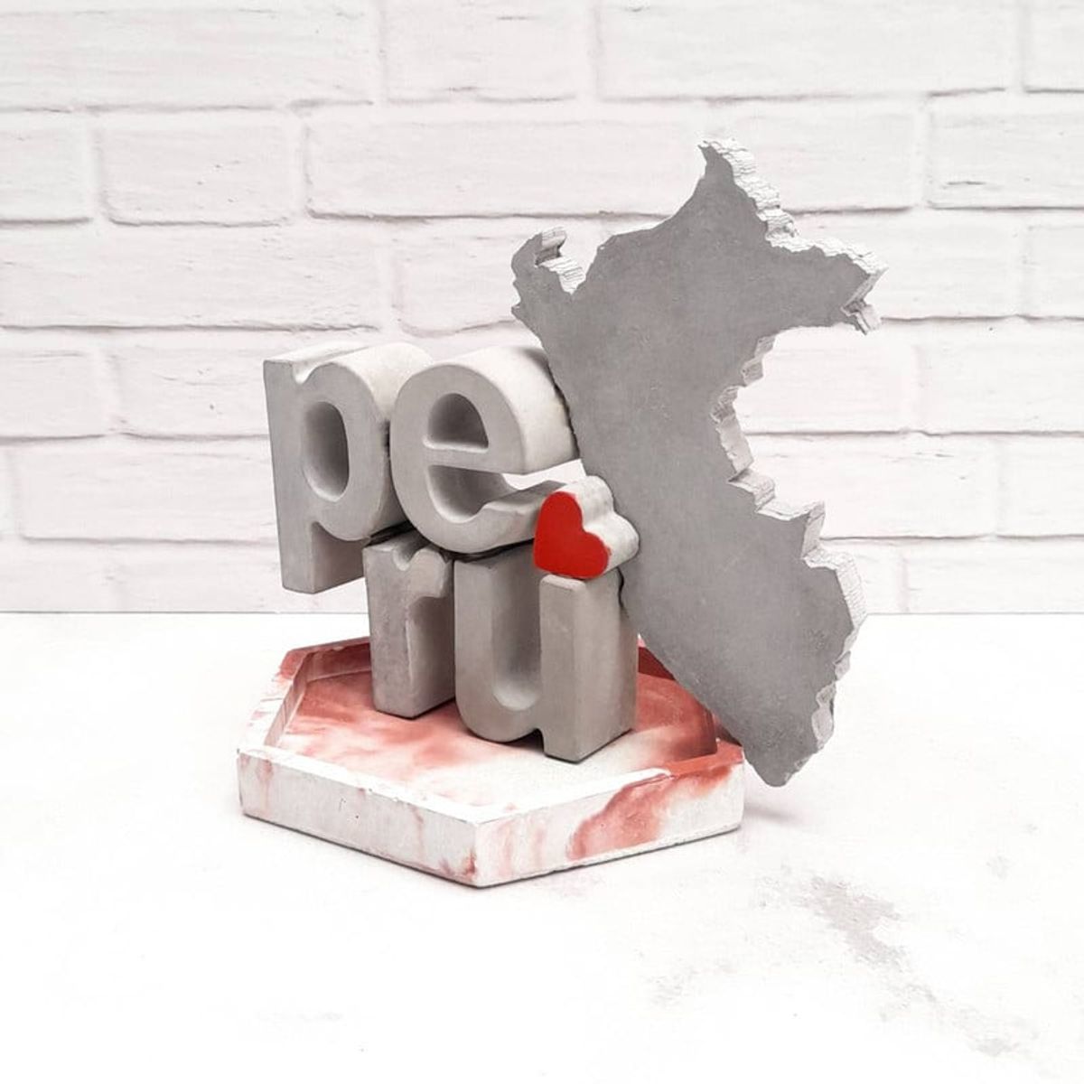 CONKRETE - Set de letras decorativas con base perú