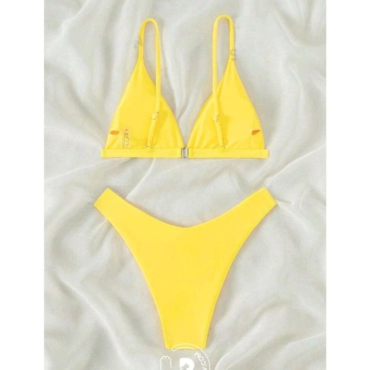 GENERICO - CONJUNTO BIKINI SEXY CON COPA