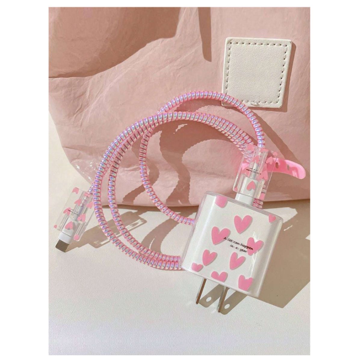 GENERICO - CASE PROTECTOR DE CORAZONES PARA CARGADOR DE IPHONE