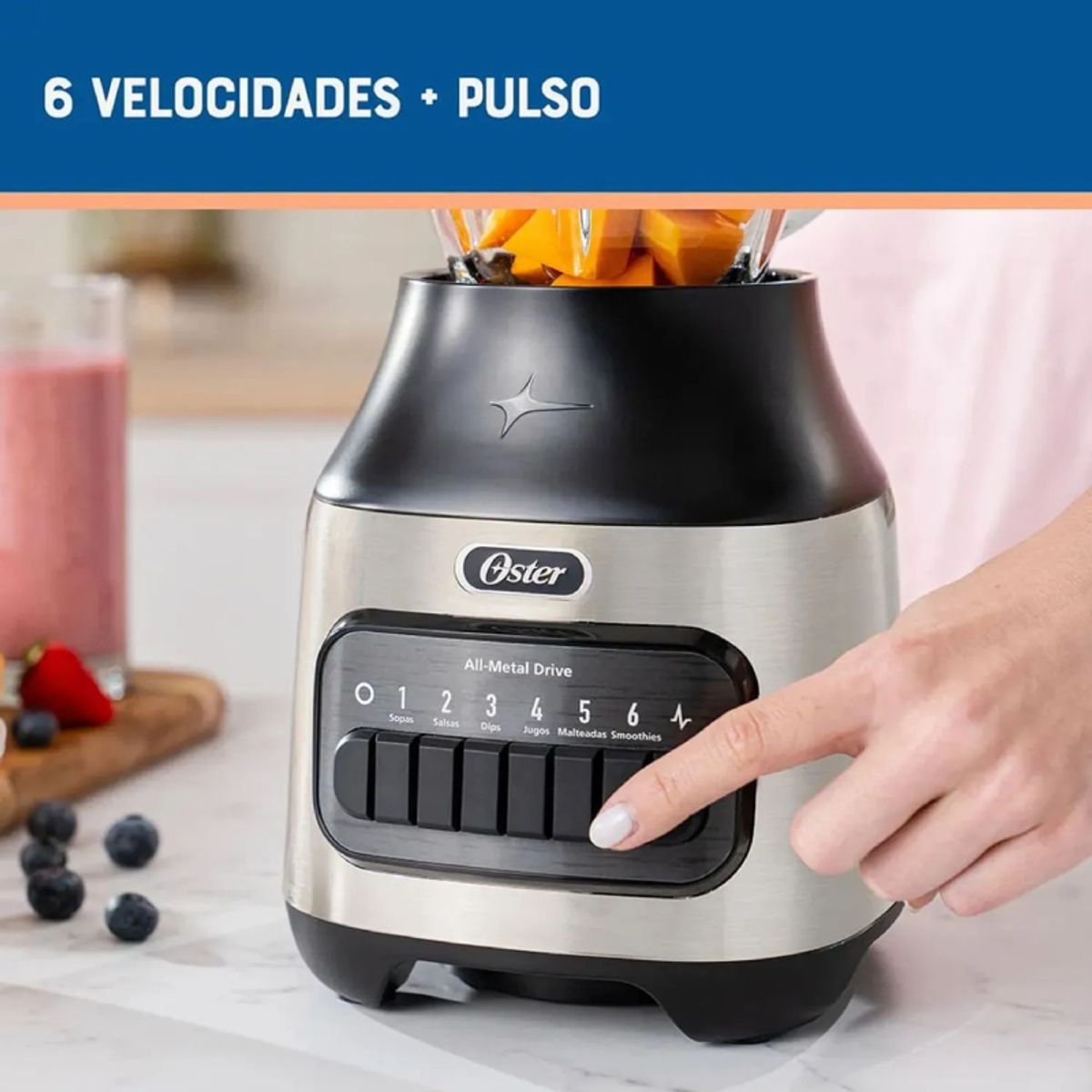 OSTER - Licuadora Oster® con vaso de vidrio  BLSTPEG NPB