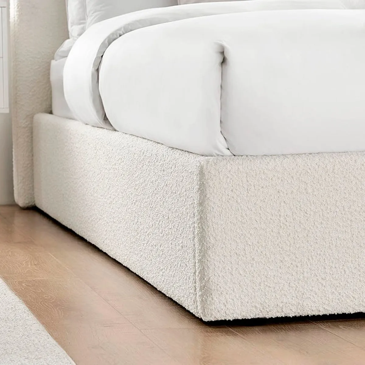 GENERICO - Cama Tapizada California Curvo Ivory 2 Plazas