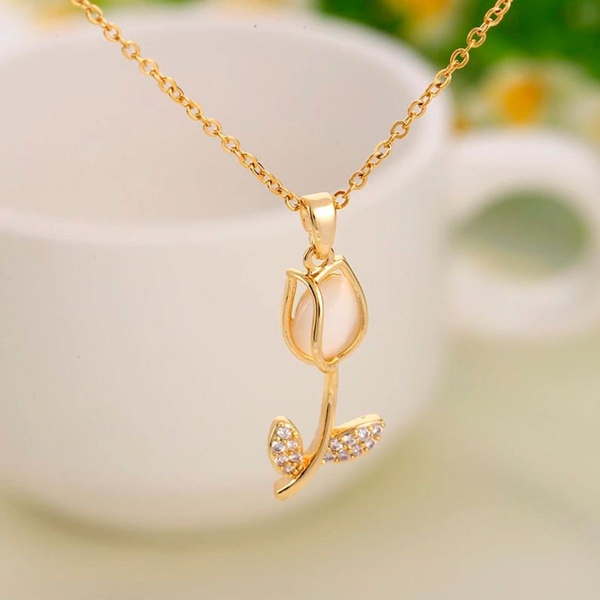 GENERICO - Collar dije tulipan color dorado