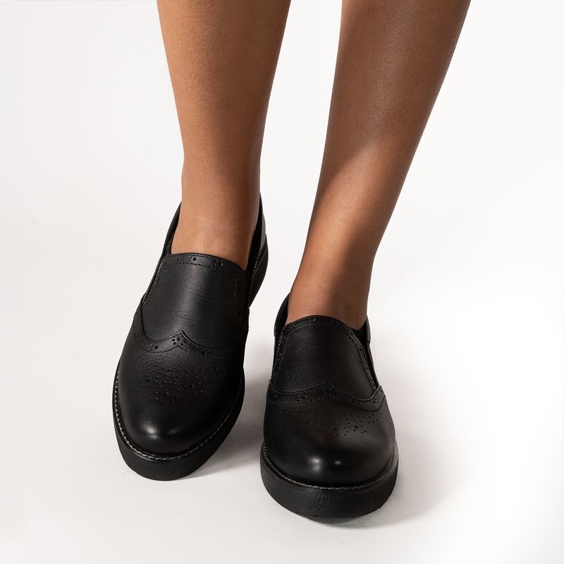 GENERICO - ZAPATOS OXFORD DE MUJER NEGRO_.