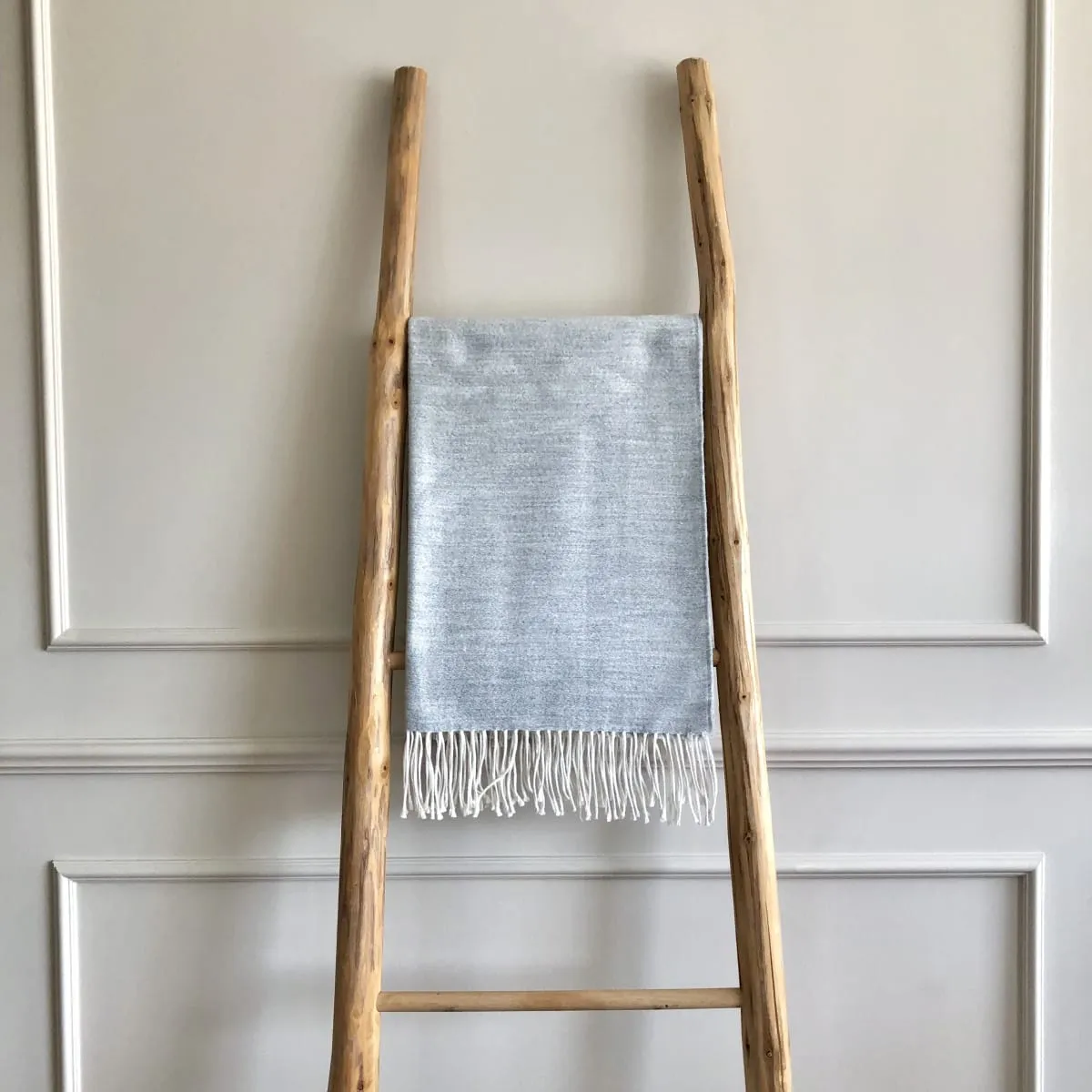 CLAUDIA RIVA HOME - Manta de Andy Silver