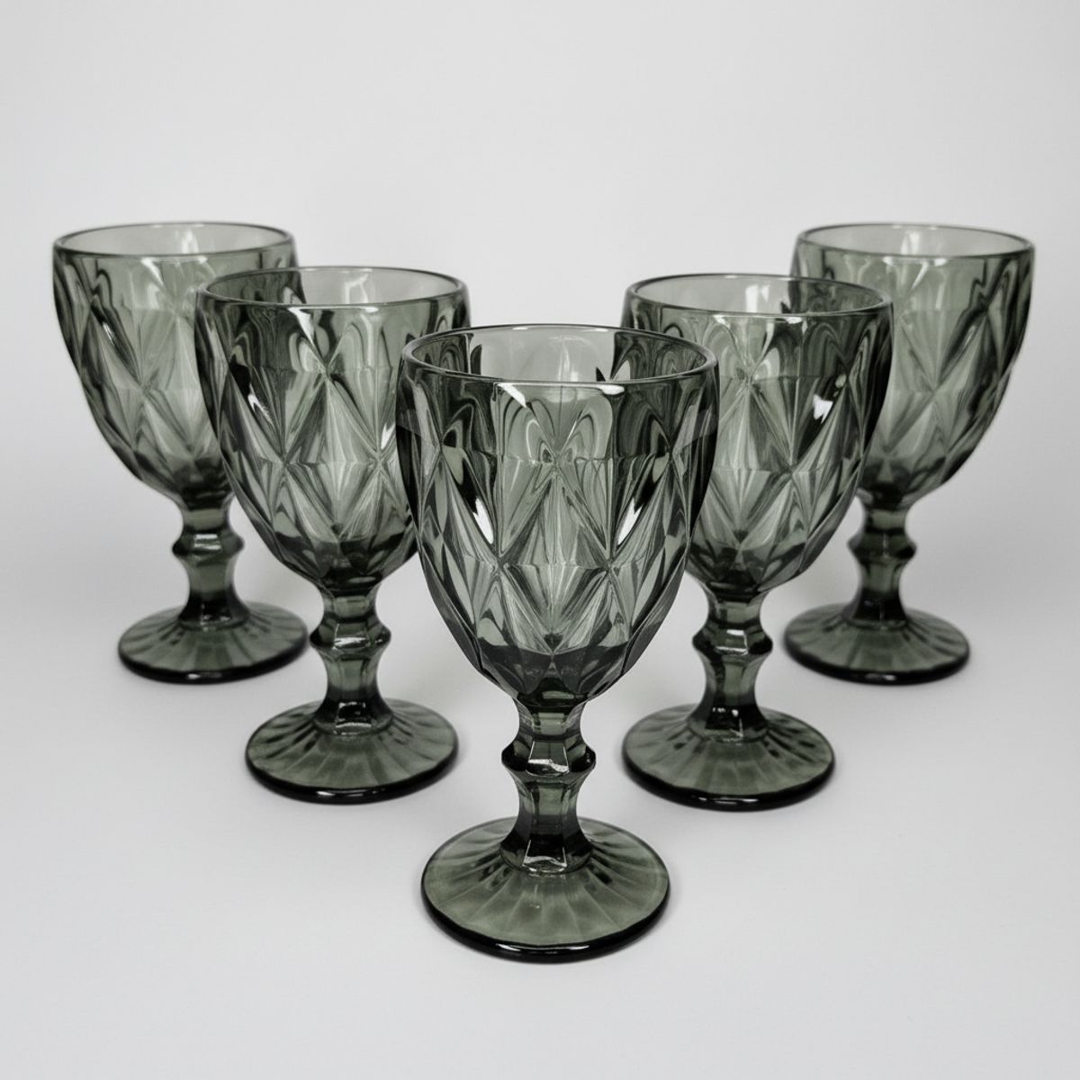 GENERICO - Copas Vintage Labradas de Vidrio Gris  Elegancia para Vino o Agua