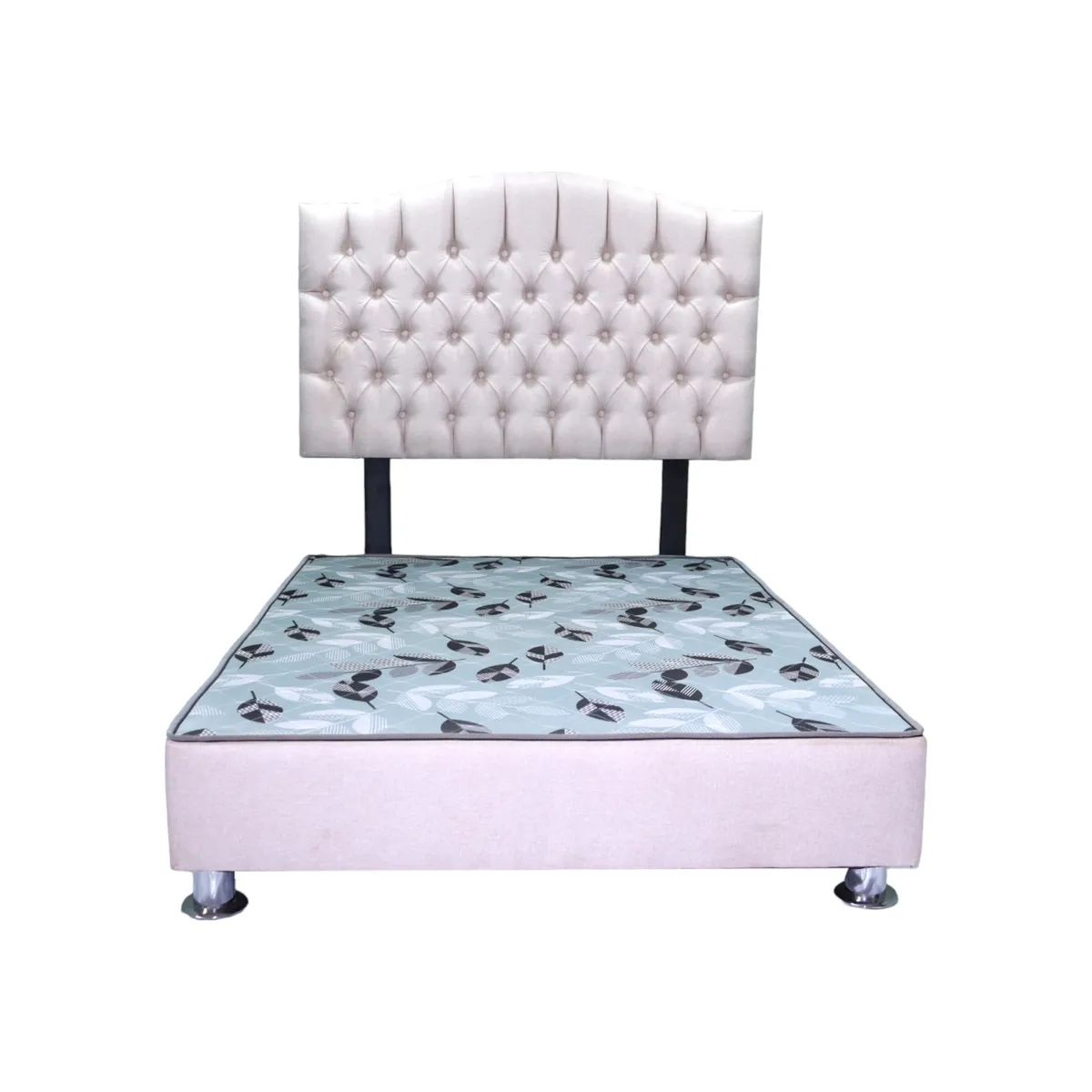 MUEBLES MACRUMO - Cama tapizada Varsovia - 1.5 Plz - Color Beige claro