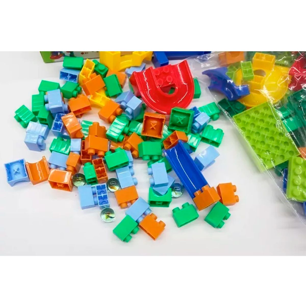 GENERICO - Mack Traze Circuito Torre de Canicas 328 pzas