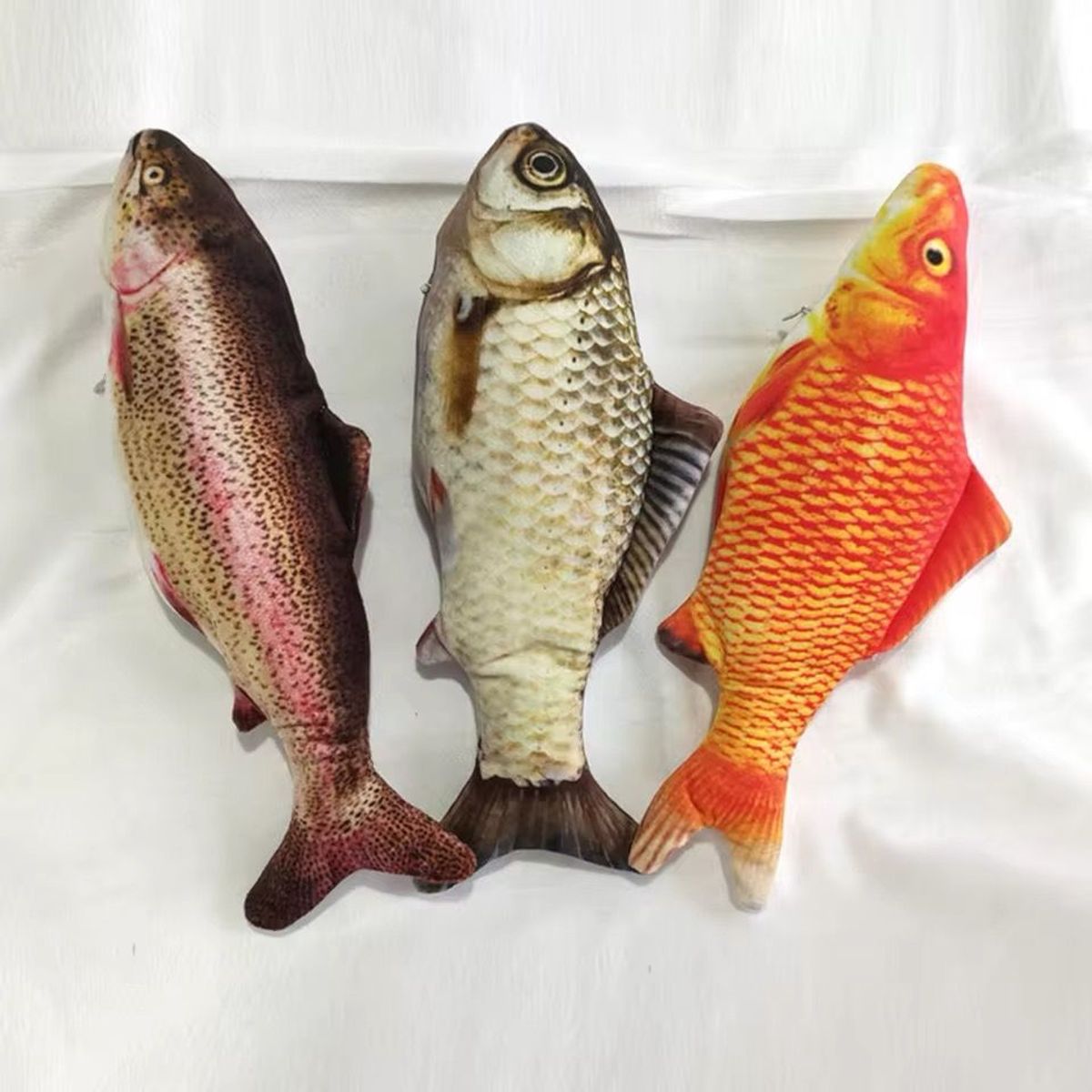 GENERICO - Pez Interactivo Para Gatos + Catnip al azar