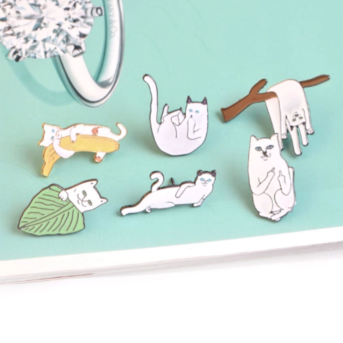 GENERICO - Packx6 Pines De Metal Gatos Blancos