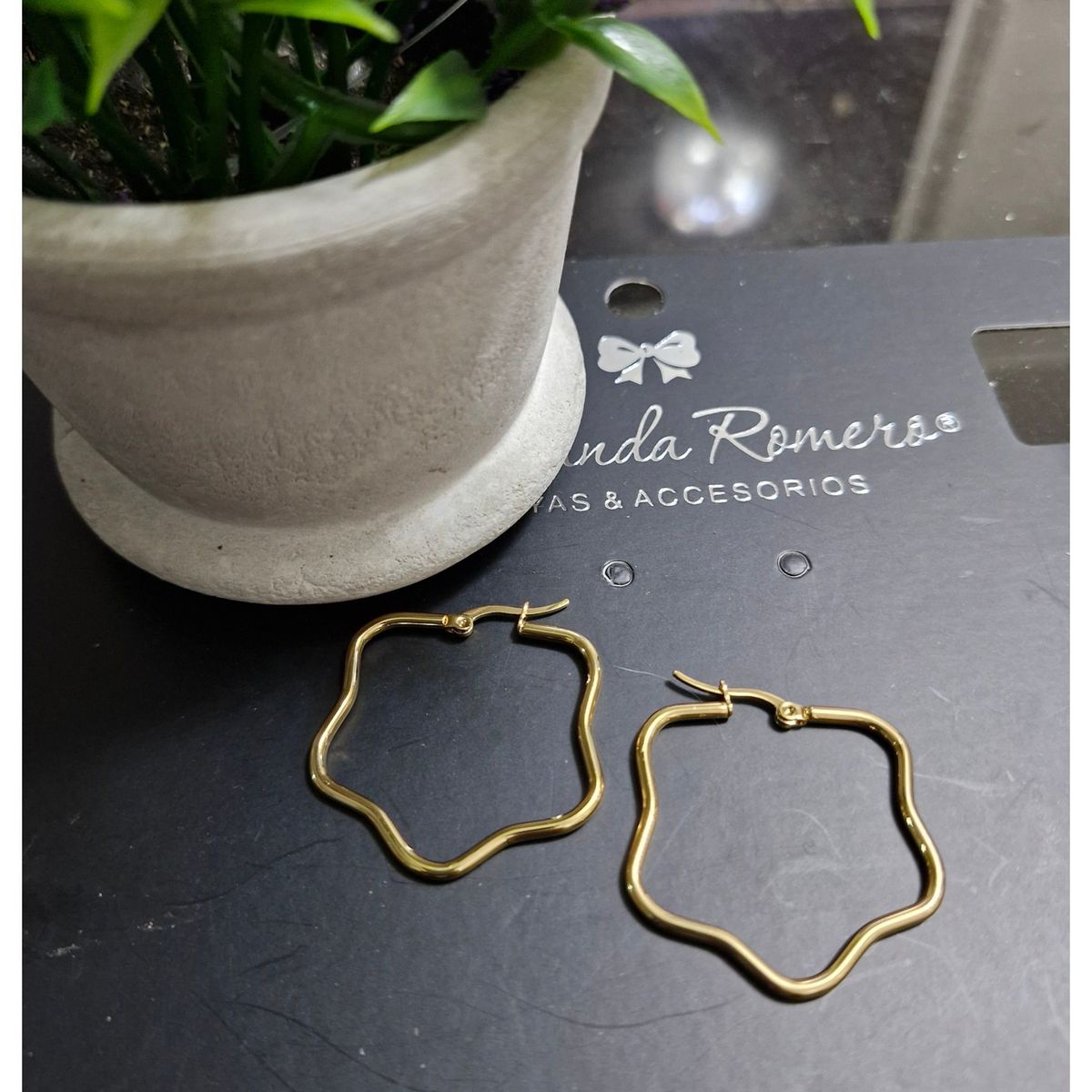 GENERICO - Lindas Argollas Hanna - Acero dorado