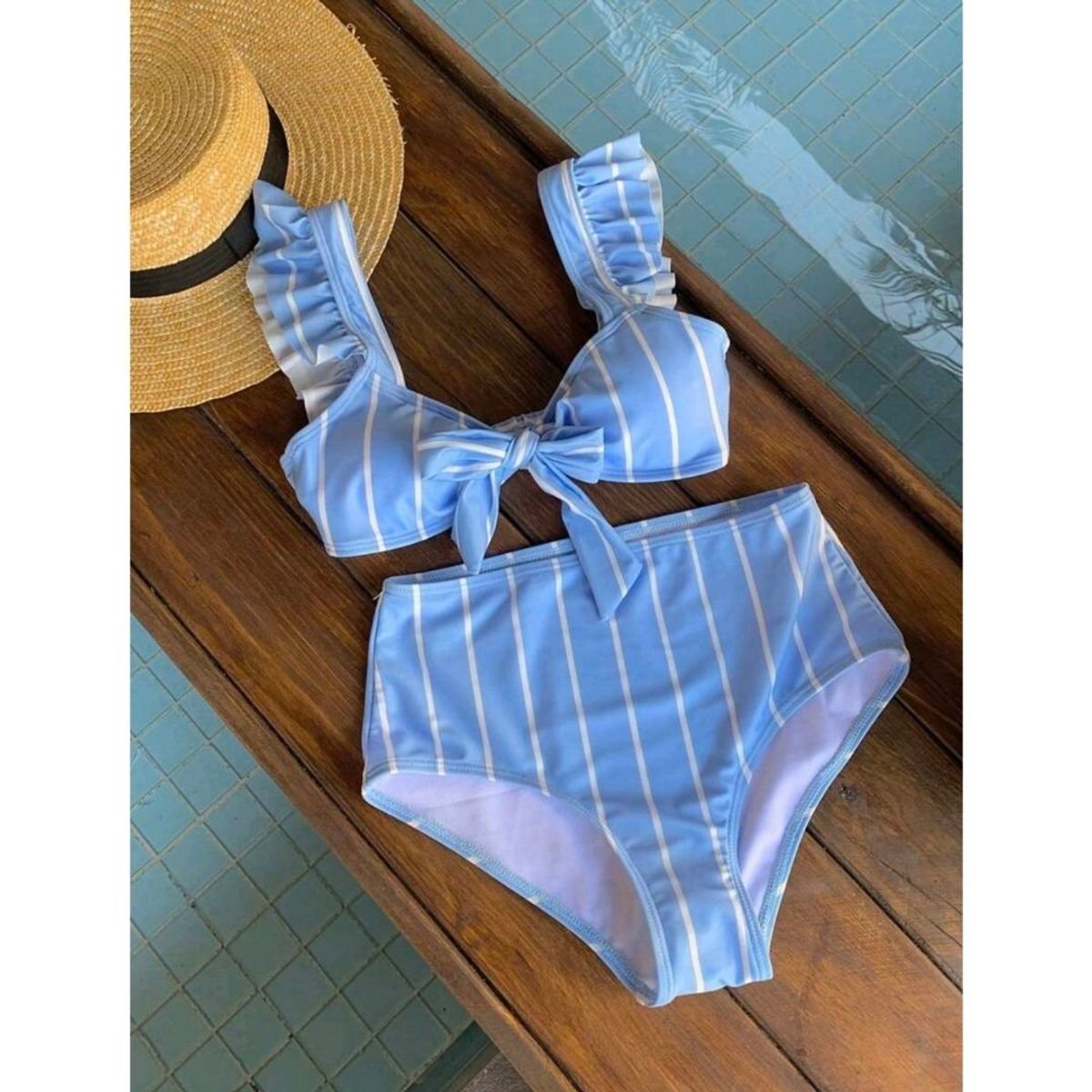 GENERICO - BIKINI TIRO ALTO CON COPA