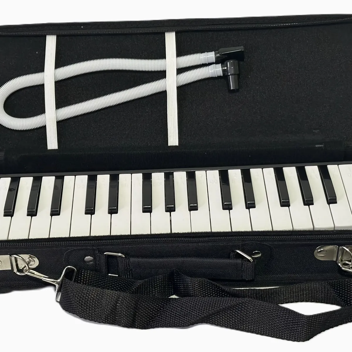 CALIFORNIA - Melódica California 32 Teclas con Estuche Rígido - Negro