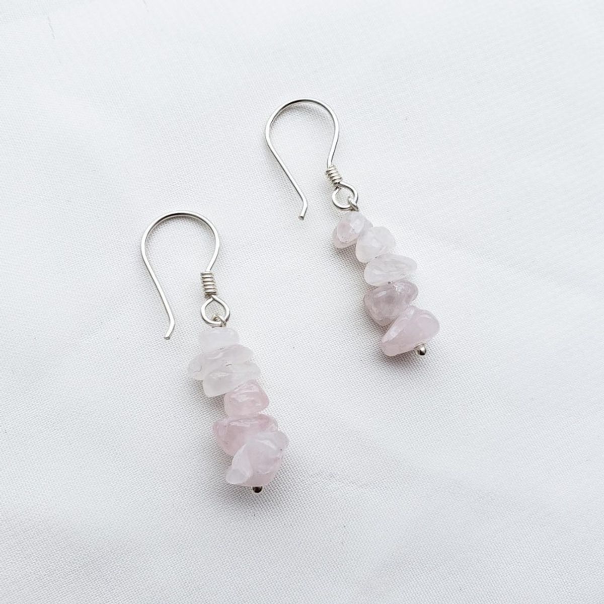 INTUERI - Aretes Apacheta Cuarzo Rosa