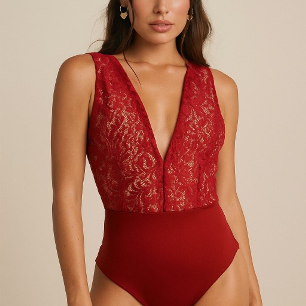 AMA OUTFITTERS - Body Lace de encaje rojo