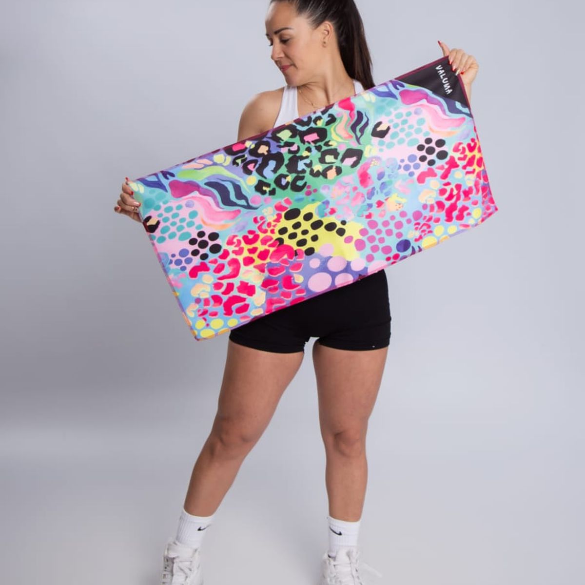 INDEPENDIENTE - Toalla de Gimnasio Microfibra Valuma