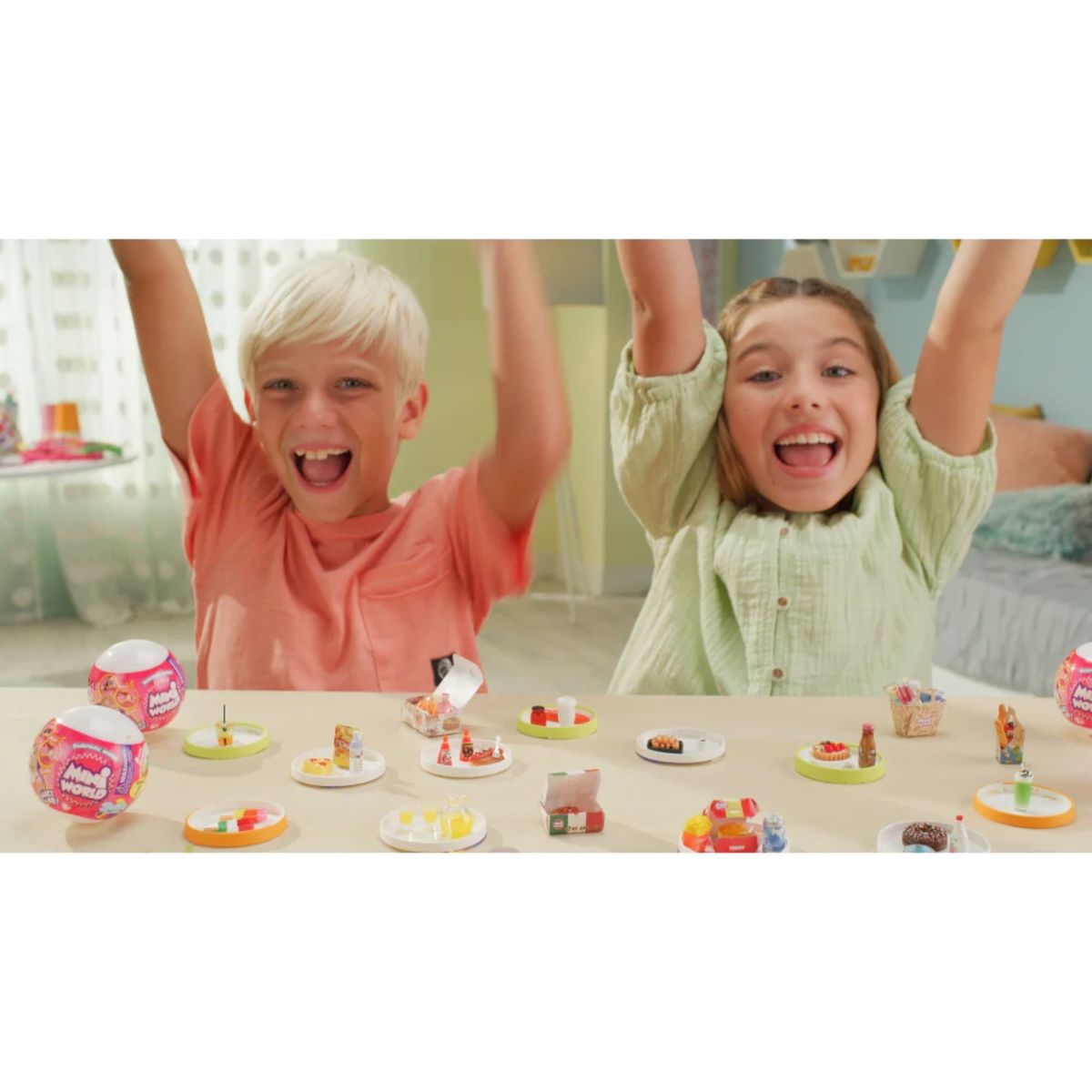 BOING TOYS - MINI WORLD COLECCIONABLES S1 SURT 24 UNIDADES