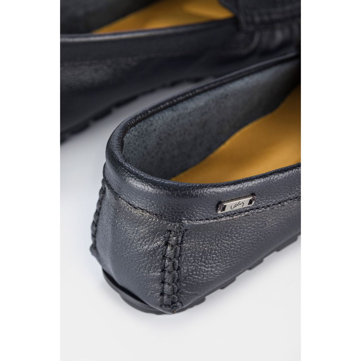 VELEZ - Vélez Mocasines Denver Cuero Mujer Grabado Con Placa Negro