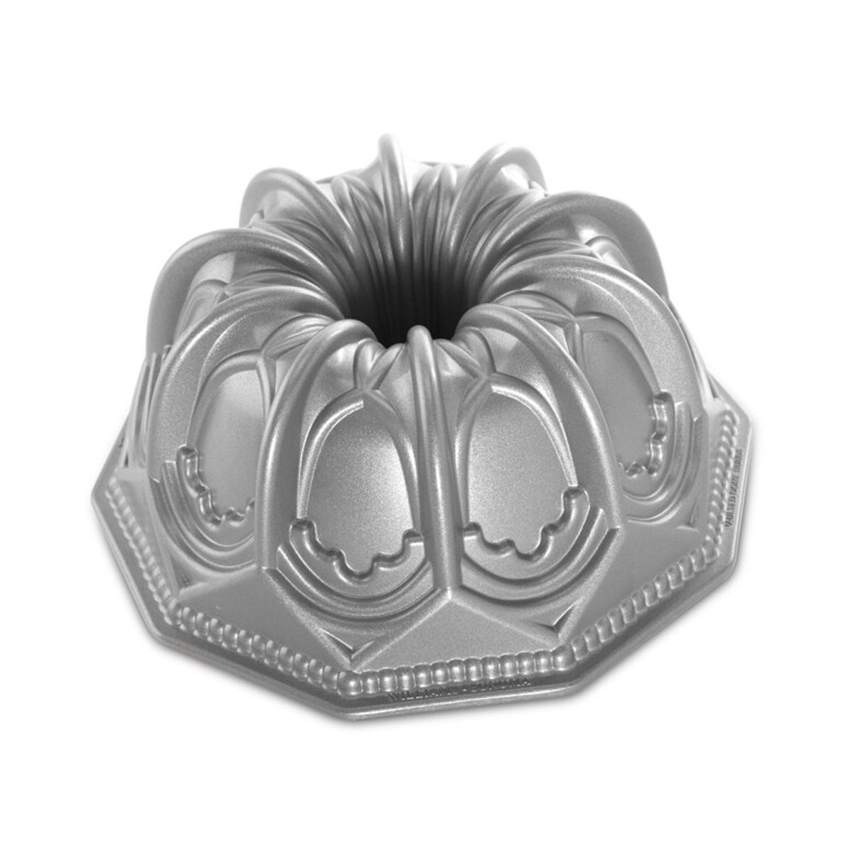 NORDIC WARE - Molde Bundt Vaulted Cathedral