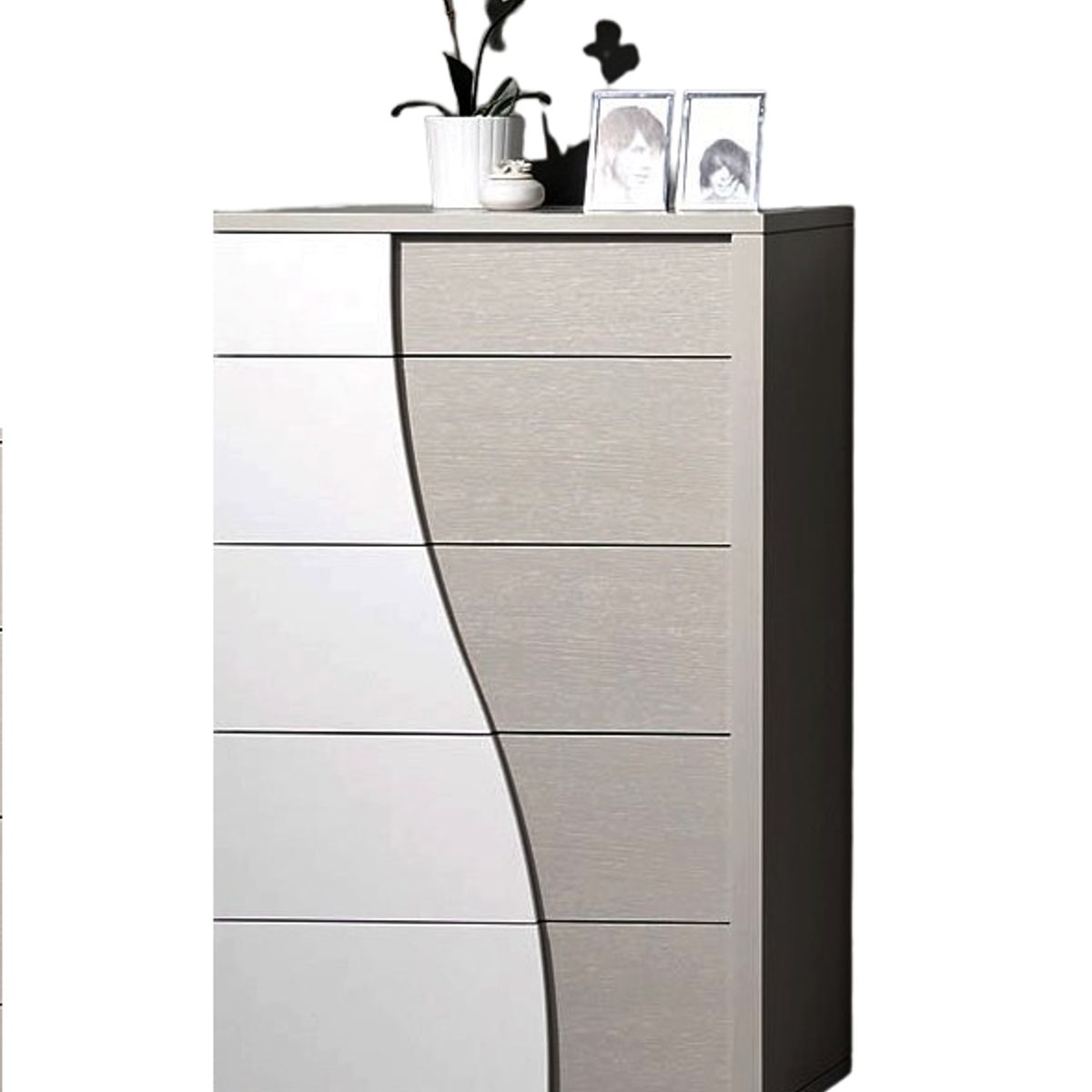 73 EXPERIENCE - Cómoda Nati Color Cava & Blanco 73 Experience