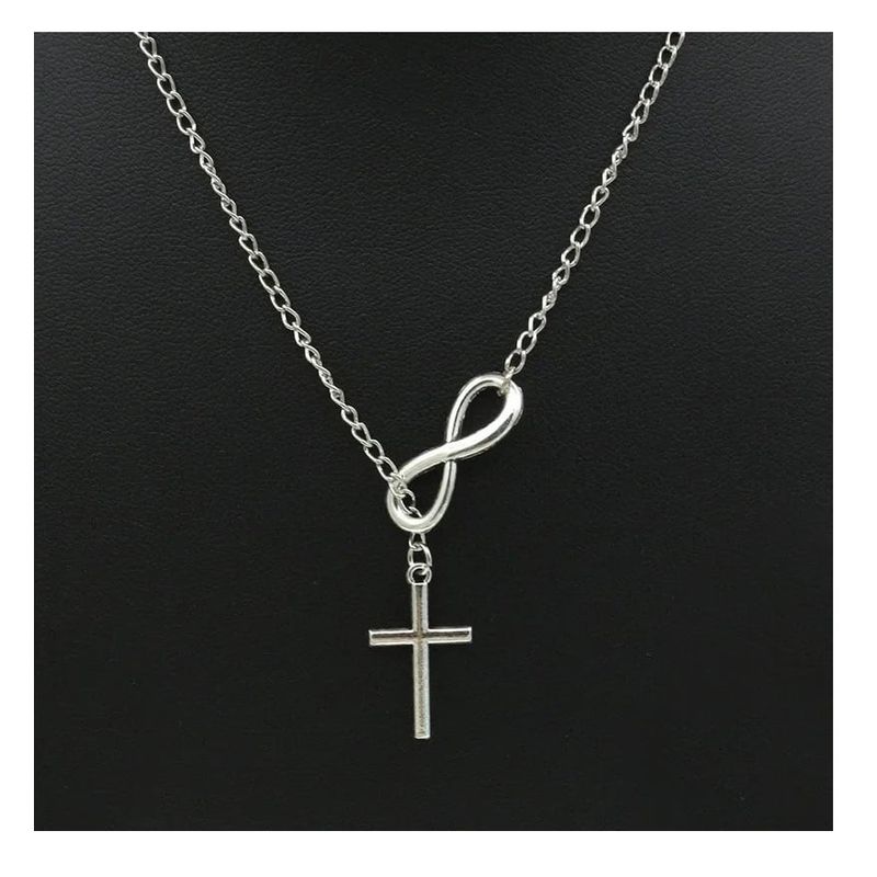 GENERICO - Collar Cruz Infinito Plateado