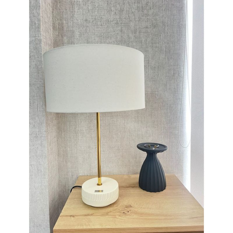 MAP DESIGN HOME - Lampara de Mesa Genesis 54x35 cm