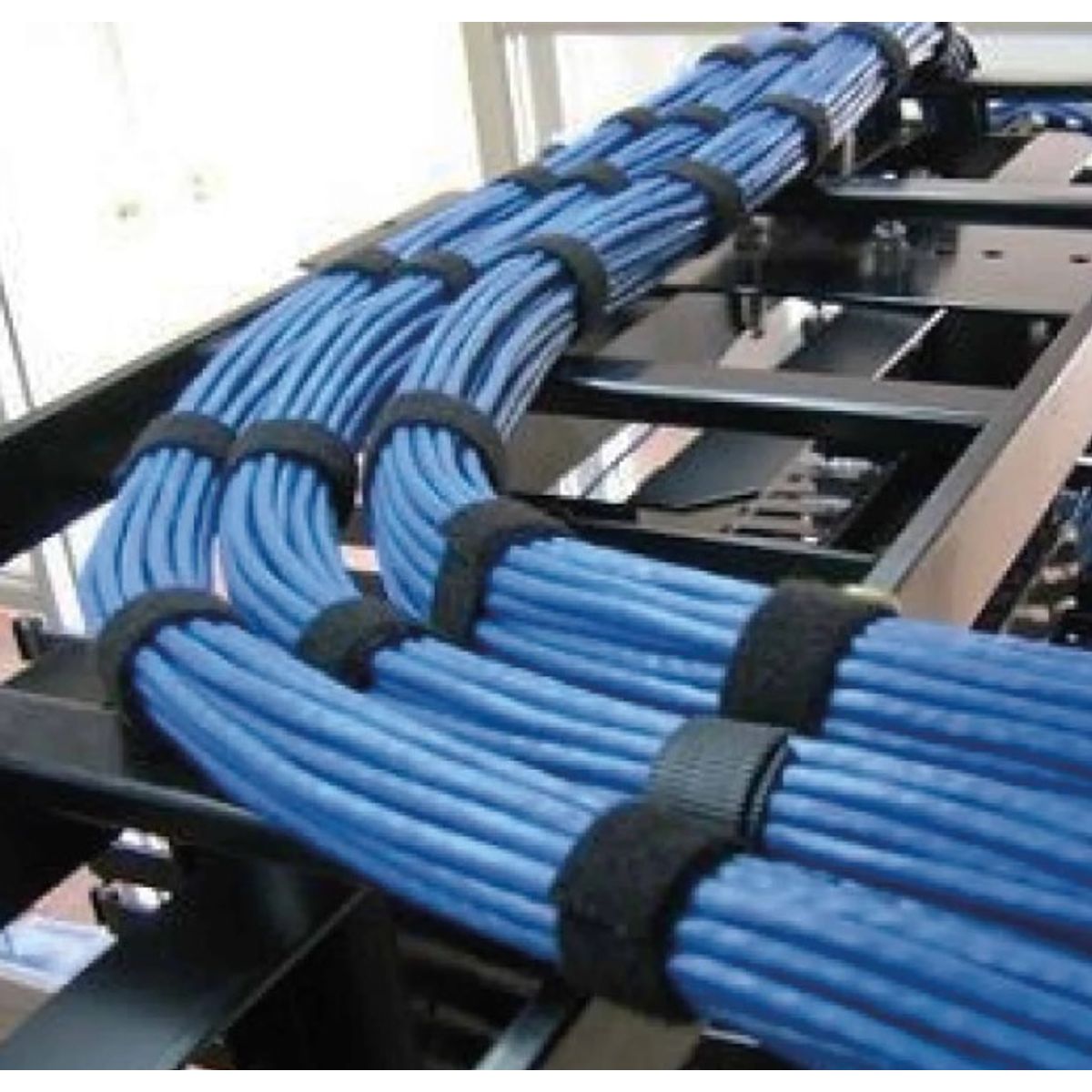 SATRA - CINTA VELCRO ADHESIVO DOS CARAS 10MM X 5M SATRA COLOR NEGRO