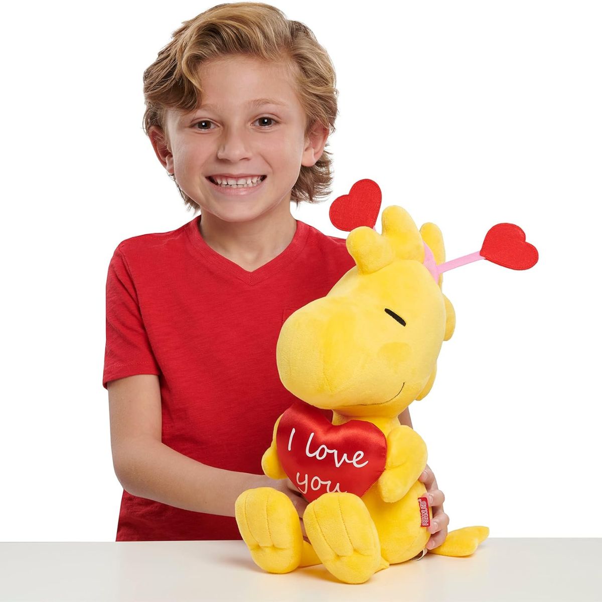 JUST PLAY - Peluche Peanuts - Woodstock - Exclusivo San Valentín Snoopy