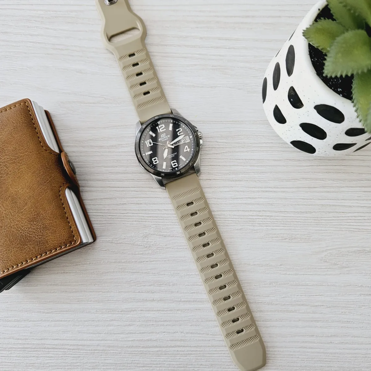 GENERICO - Correa Silicona SPG para SAMSUNG GALAXY WATCH FE - Beige