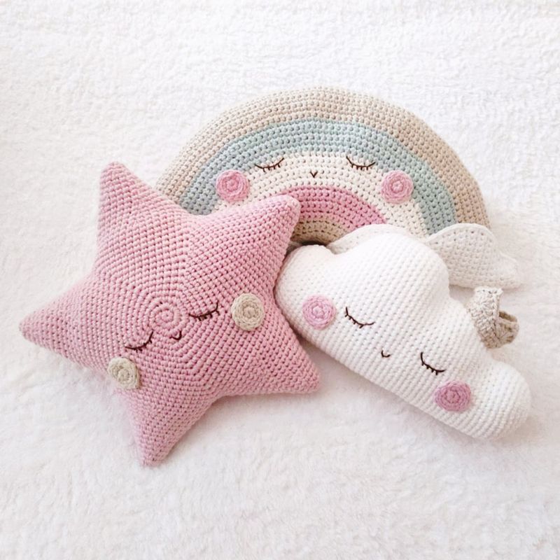BE CRAFTY - Pack x3 Cojines de Cuna Nube Estrella y Arco Iris para Niña