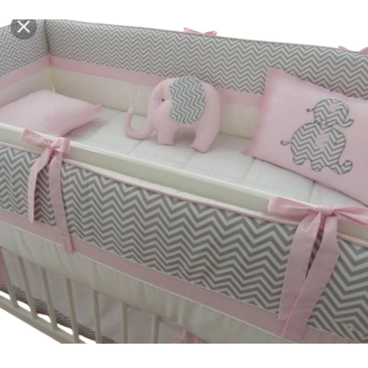 GENERICO - Set De Cuna  -  Diseño Zig Zag  Rosado - Elefantito