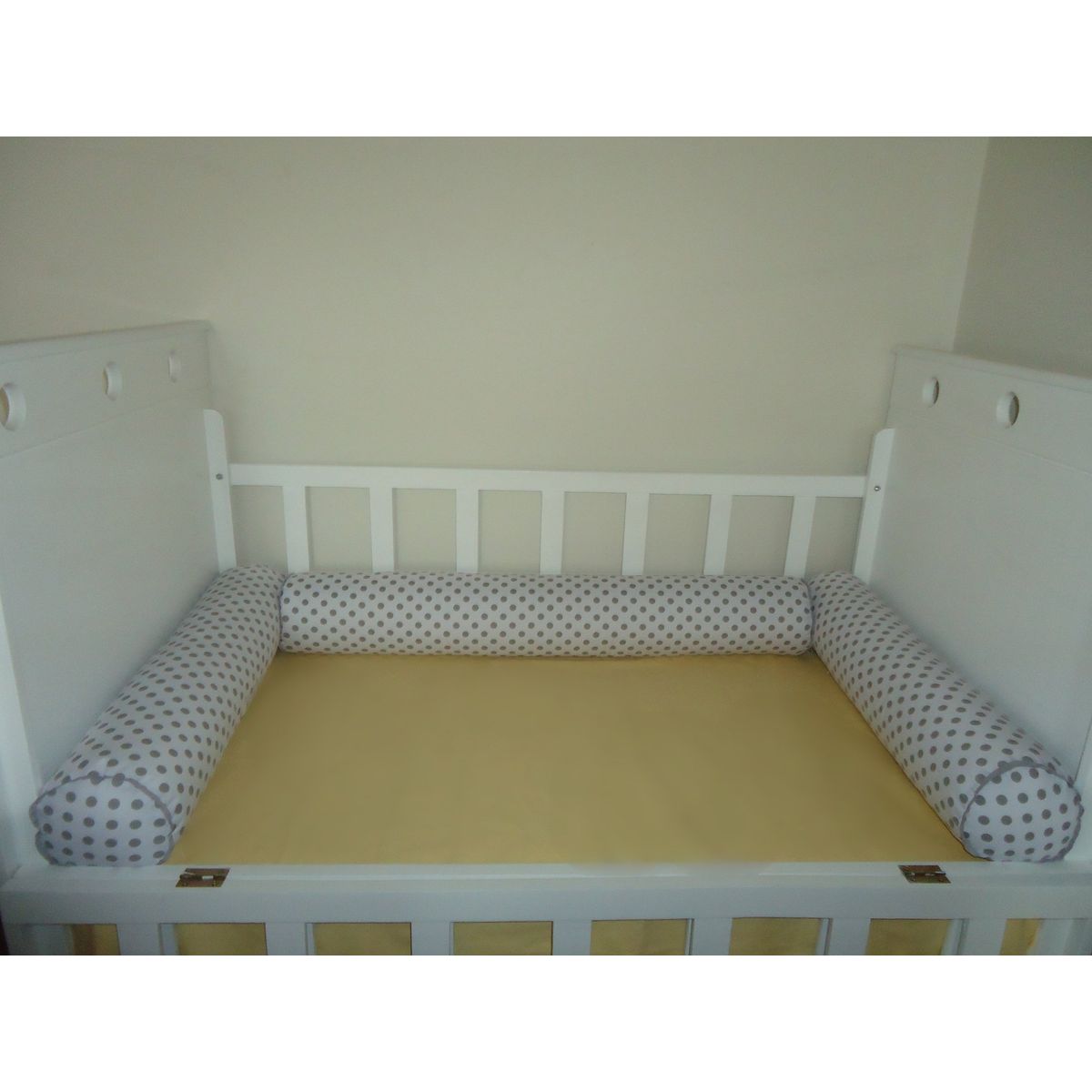 GENERICO - Bumpers Protectores de cuna diseño Bolitas 4piezas Tubulares