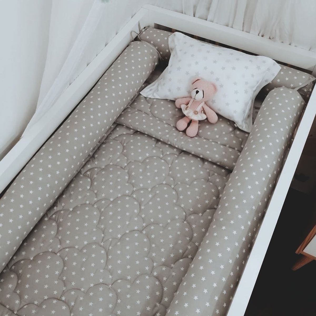 GENERICO - Bumpers Tubulares de cuna - diseño estrellitas -4 piezas