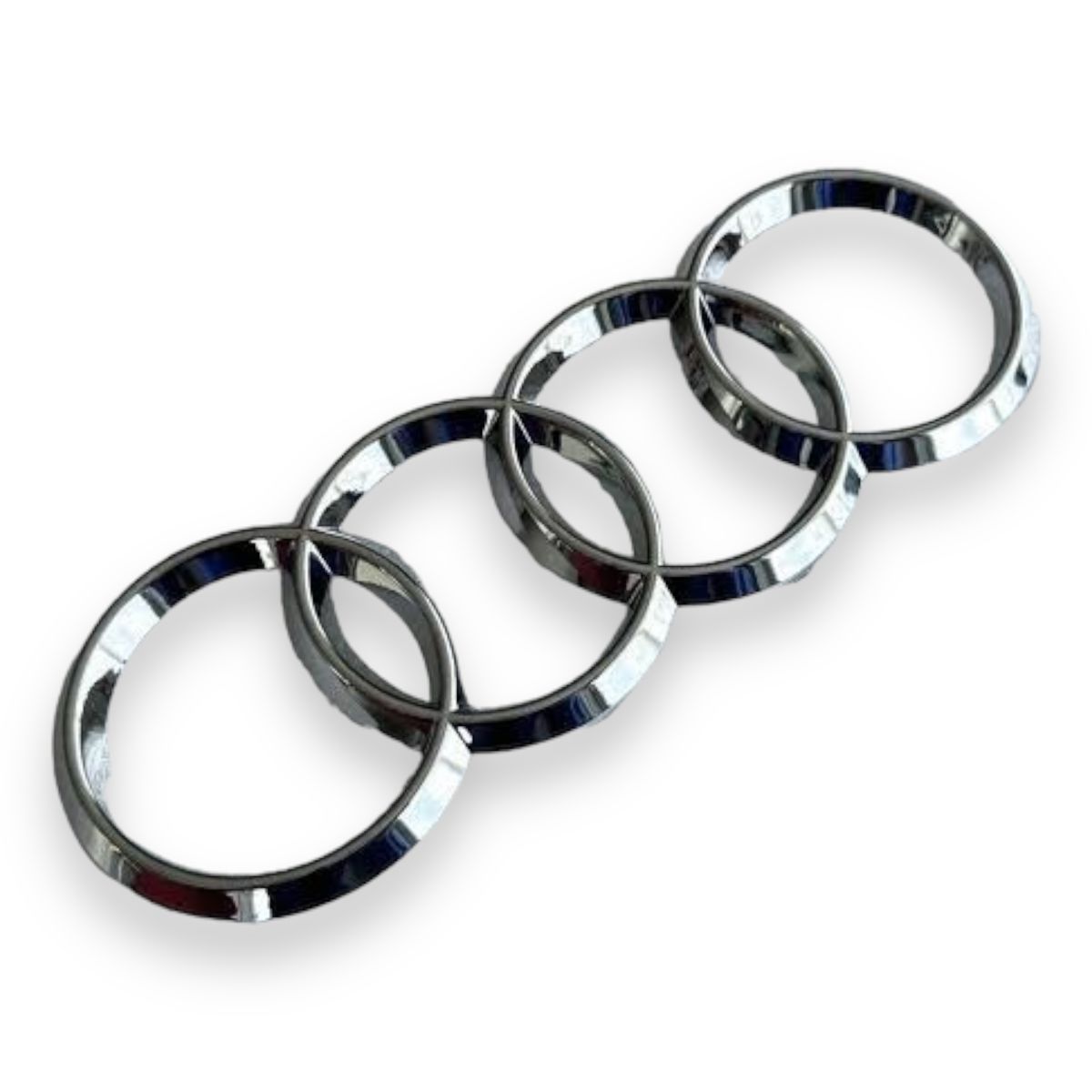 GENERICO - EMBLEMA DE PARRILLA  PARA AUDI