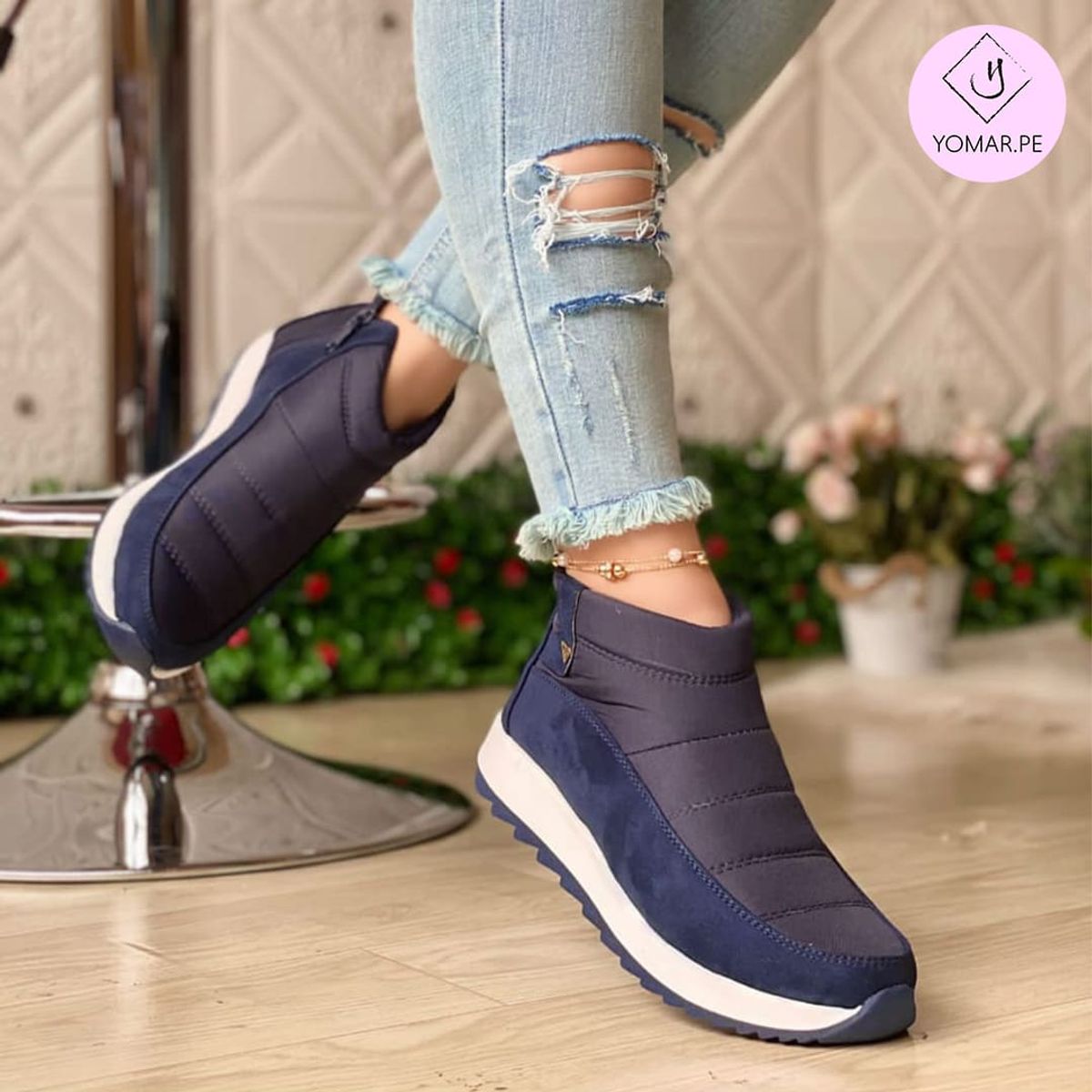 GENERICO - 11575C-45 Zapatilla Mujer Polar Baja Color Azul.-